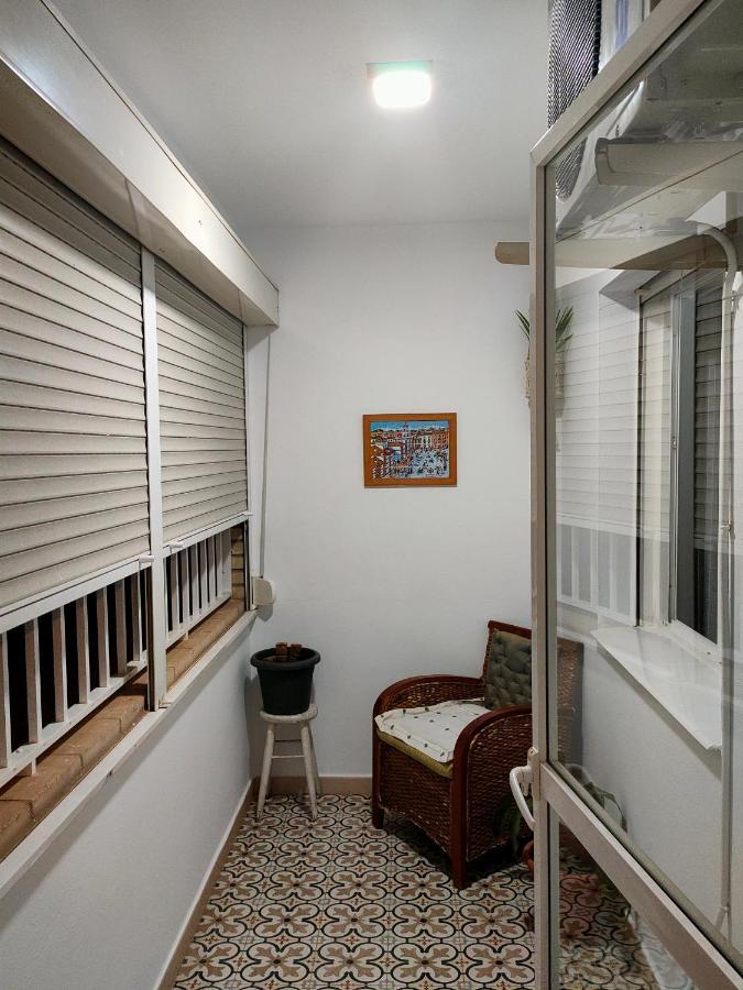 El Barquito Del Abuelo Apartment Malaga