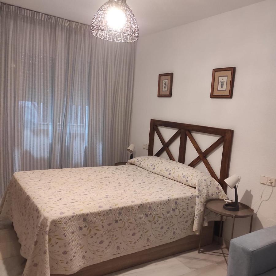 El Barquito Del Abuelo Apartment Malaga